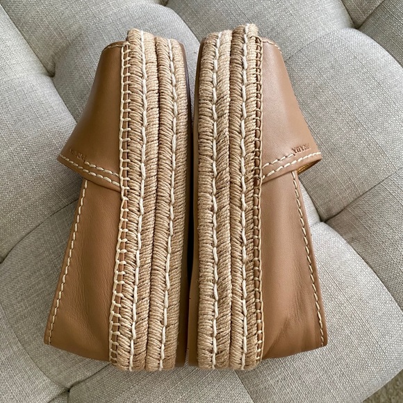 Prada shoes - Picture 4 of 7